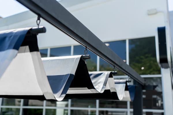 Toldo corredero
